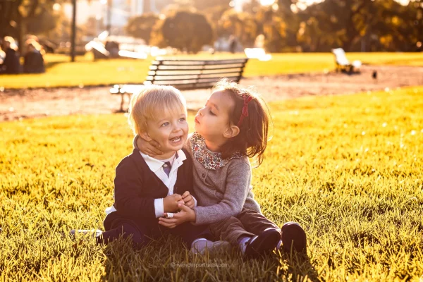 Fun sibling photo session Recoleta