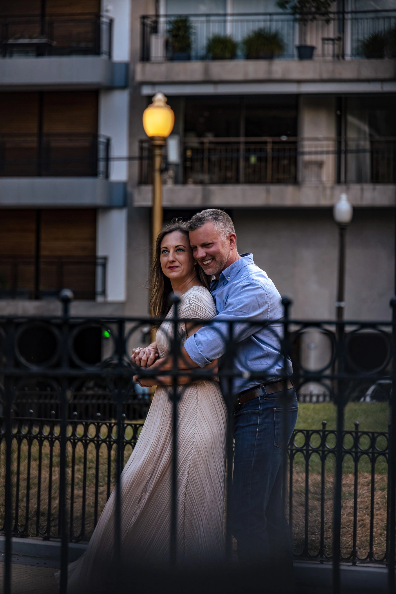 6O7A3766 Couple discovering historic streets in Recoleta
