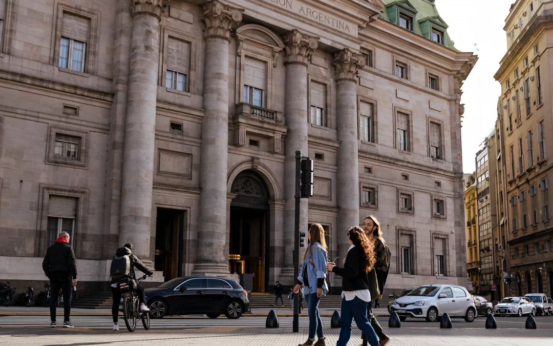 How Argentina’s Currency Exchange Works in 2025